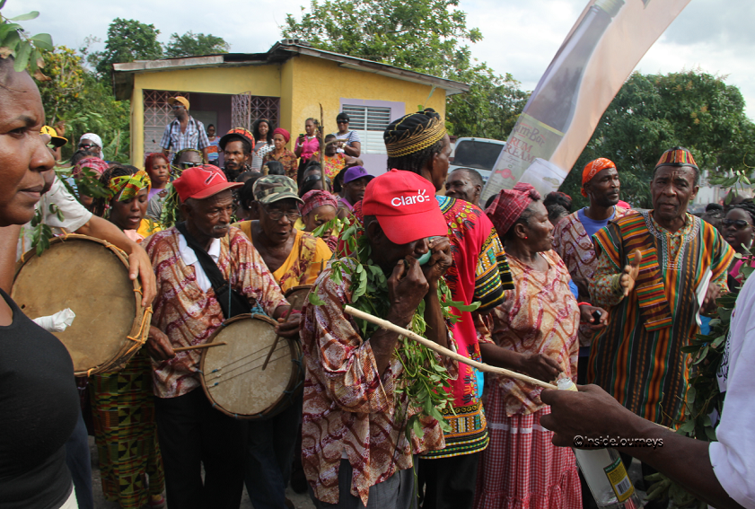 Accompong14